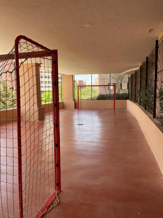 -malagasunapts-skygarden Teatinos Pool Playground Lejlighed